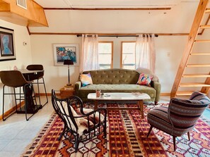 コテージ 共用バスルーム (Kind Of Blue at Mosaic	) | ラウンジ