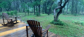 山丘上的馬賽克飯店