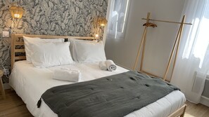 3 Schlafzimmer, Zimmersafe, Schreibtisch, Bügeleisen/Bügelbrett