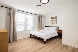 1 chambre, bureau, fer et planche à repasser, Wi-Fi gratuit