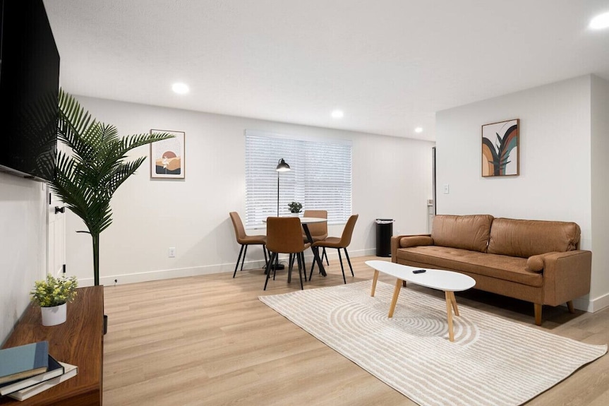 The Silo 8 - Modern 2bd In A Quiet Neighborhood - 伊利諾伊州