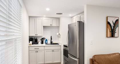 The Silo 8 - Modern 2BD in a Quiet Neighborhood