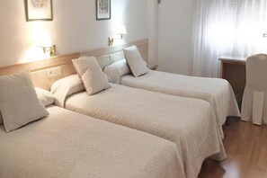 Room - Hotel Florida (Albacete)