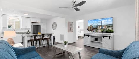 TV connectée, espaces bureaux