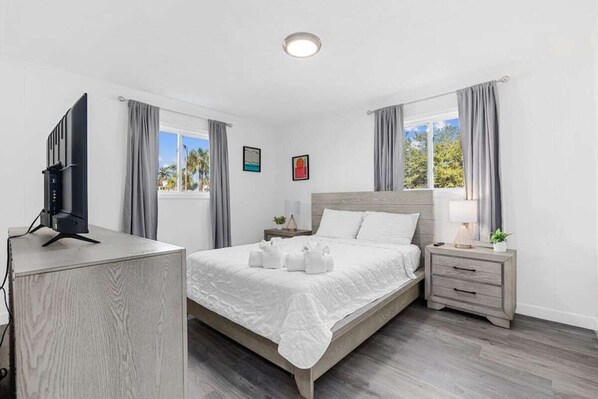 2 bedrooms, iron/ironing board, free WiFi, bed sheets