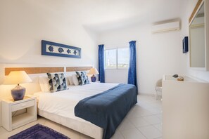 Perhehuoneisto | 2 makuuhuonetta, silitysrauta/-lauta, ilmainen Wi-Fi, vuodevaatteet