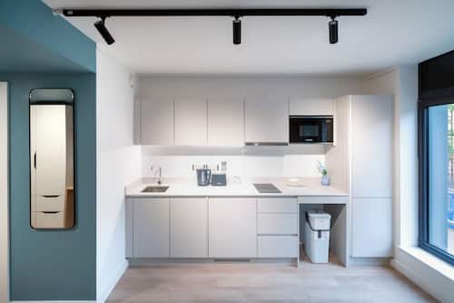 Deluxe-Studio | Eigene Küche | Kühlschrank, Mikrowelle