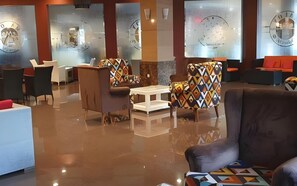 Lobby - Royal Victoria Hotel Sangatta (Sangatta)