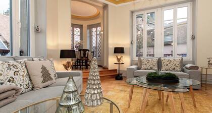 Au coeur du centre historique Colmar 
APPT 3 chambres - Etoiles de France 4 ****