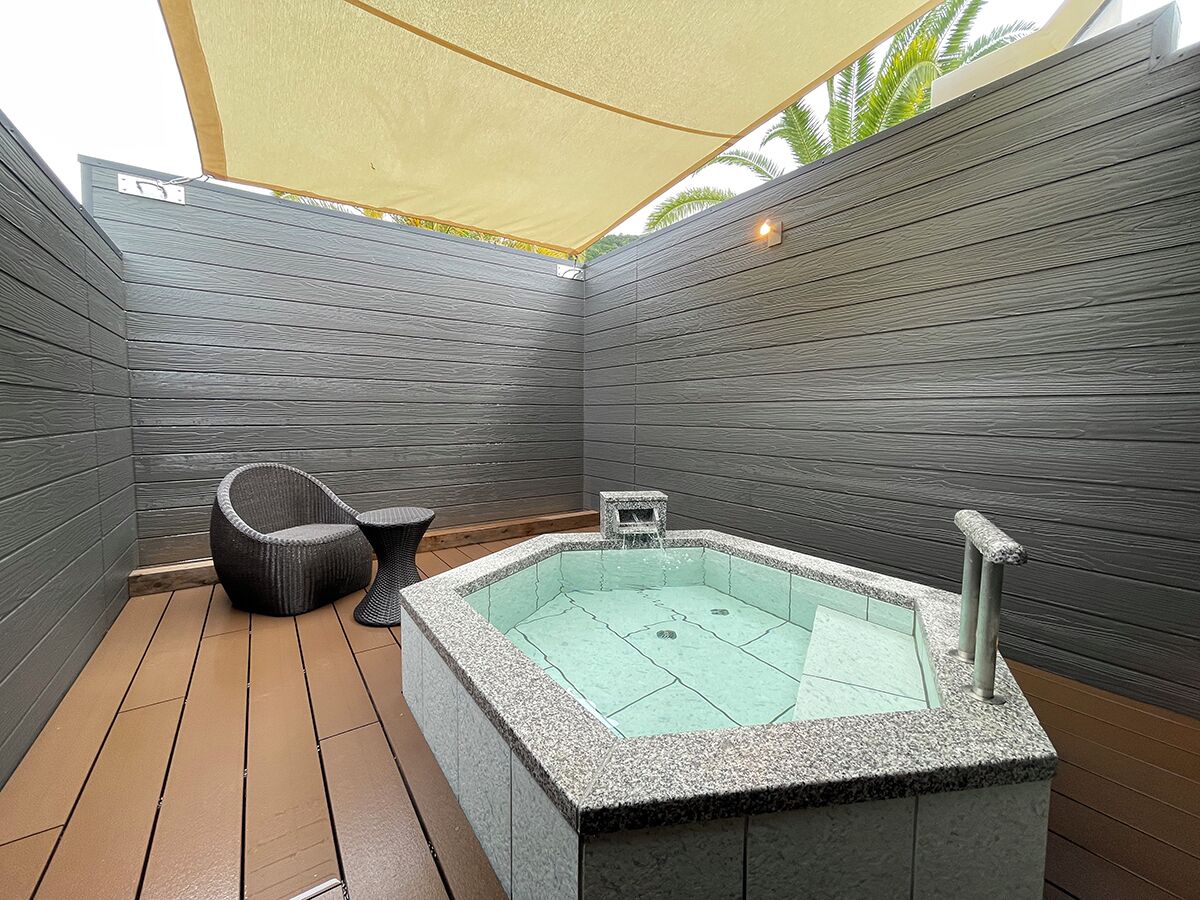 室外 Spa 池