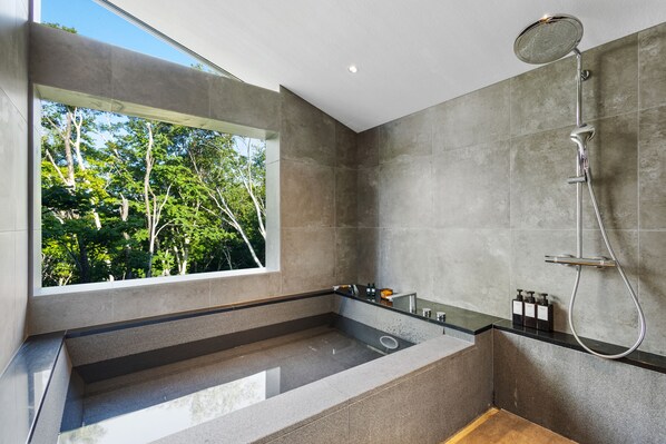 Luxury Villa | Bathroom | Towels - Meikeikyo Hanazono (Kutchan)
