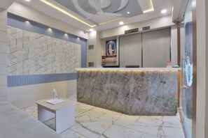 Reception - Hotel Premium Villa (Ahmedabad)