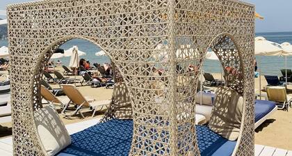Pleasure Beach Hotel