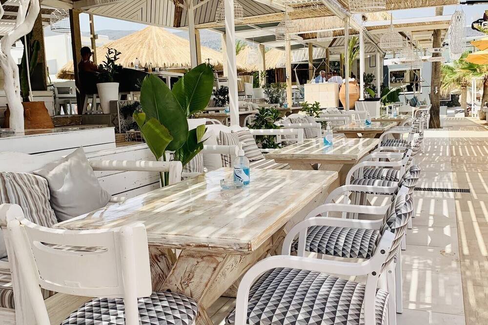 Pleasure Beach Hotel