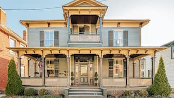 Apartemen, kamar mandi pribadi (The Shenandoah Suite) | Eksterior