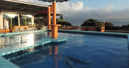 Hotel Juros