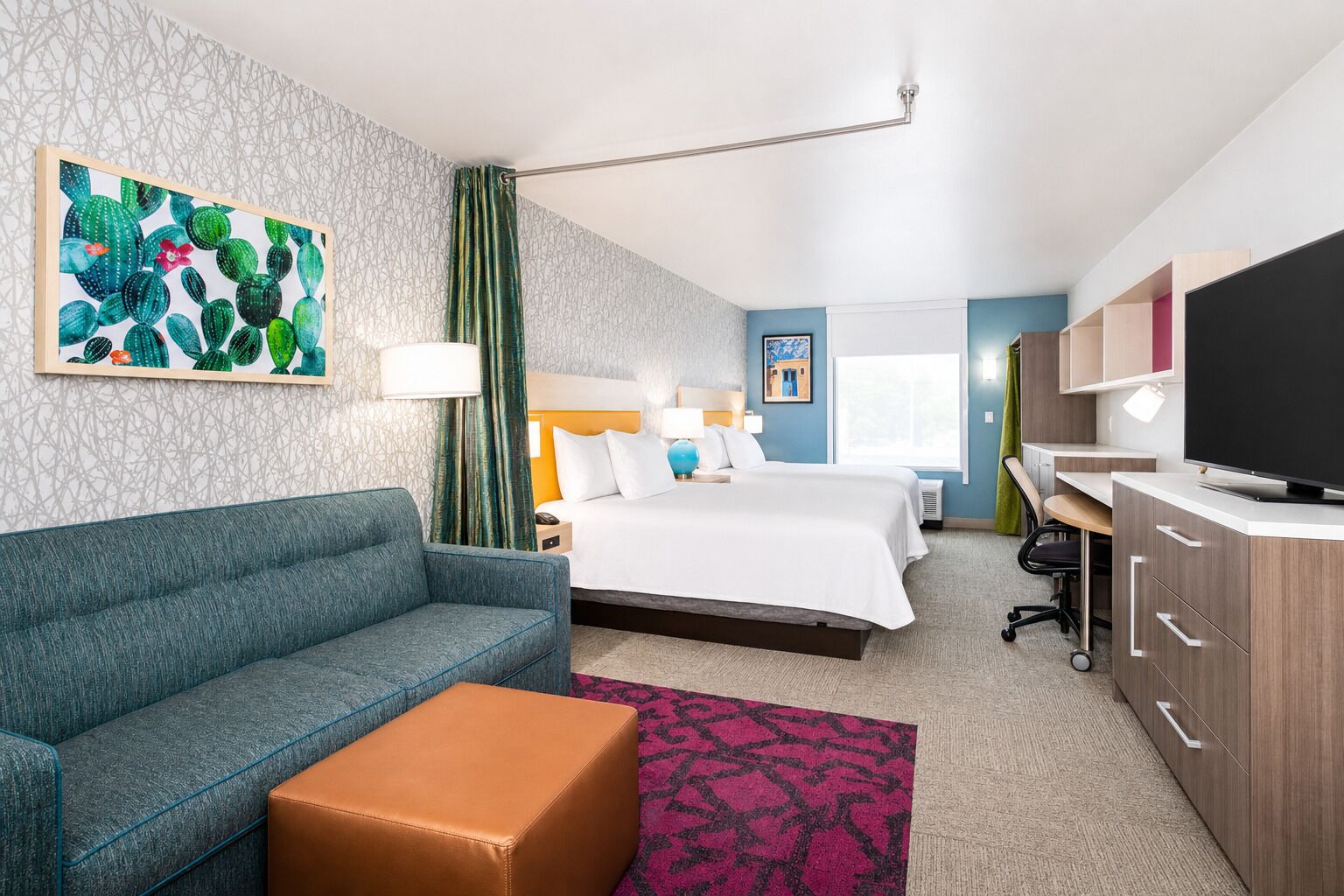 2 Beautiful Units Near Spring River Zoo. Free Parking And Breakfast! - Roswell, NM