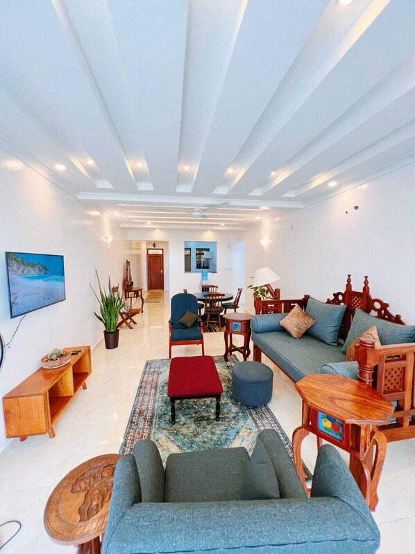 Living area - Cozy beachfront apartments along the Kenyan Coastline, a perfect holiday getaway (Mombasa)