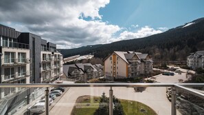 Studio (333) | Terrace/patio