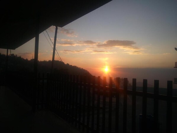 Exterior - Tanveer Hotel (Murree)