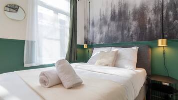 1 habitación, escritorio, internet y ropa de cama