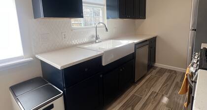 Pristine Bungalow in East Austin