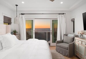 4 habitaciones, escritorio, tabla de planchar con plancha y wifi gratis 
