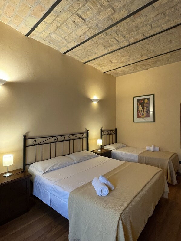 1 dormitorio, wifi, ropa de cama