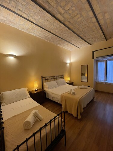 Holiday suite Rome