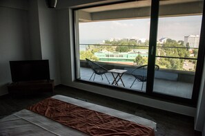 Apartament panoràmic | 1 dormitori i roba de llit d'alta qualitat