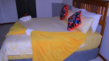4 Schlafzimmer, Bügeleisen/Bügelbrett, WLAN, Bettwäsche