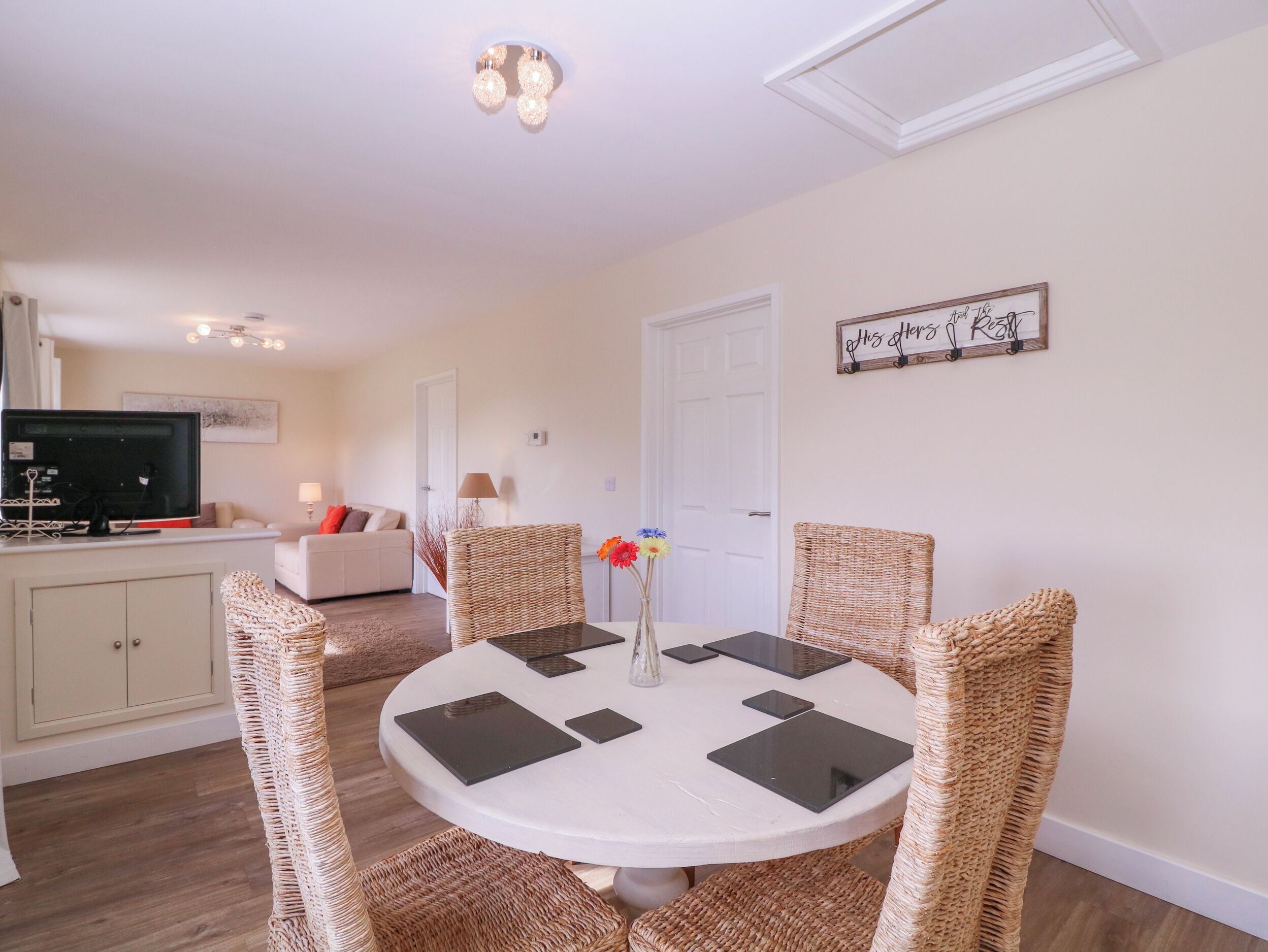 คอทเทจ | ร้านอาหาร