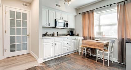 The Suite Spot – Budget-Friendly & Fully Equipped