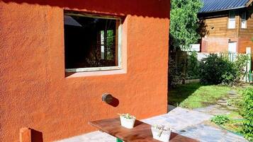 Classic Chalet | Outdoor dining