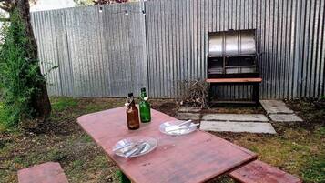 Classic Chalet | Outdoor dining