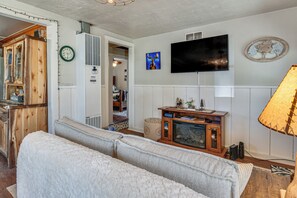 Casa (2 Bedrooms) | Interior