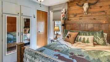 Cottage (2 Bedrooms) | Interior
