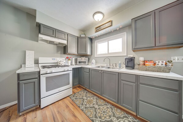 House (4 Bedrooms) | Interior