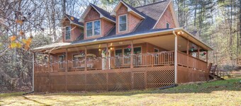 Hiawassee Vacation Rental w/ Grill ~ 9 Mi to Lake!