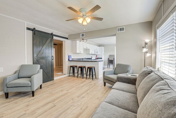 Casa (2 Bedrooms) | Interior