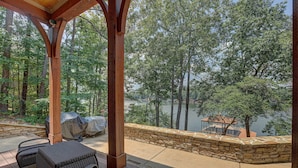 Unclassified image, 3 of 44, button - Stunning Lake Wedowee Home w/ Dock + Kayaks! (Wedowee)