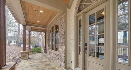 Stunning Lake Wedowee Home w/ Dock + Kayaks!