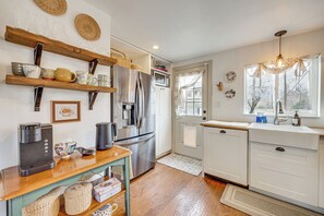 House (2 Bedrooms) | Interior - Colorado Springs Home: Balcony w/ Mountain Views! (Colorado Springs)