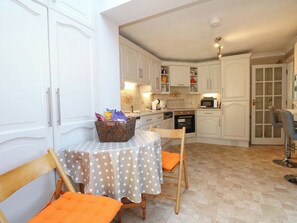 Dining - Lavender Cottage (Hailsham)