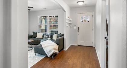 4bdrm (6 beds) 3 ba home 1 block from Tulsa University