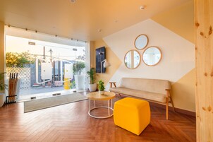 Entrada al alojamiento