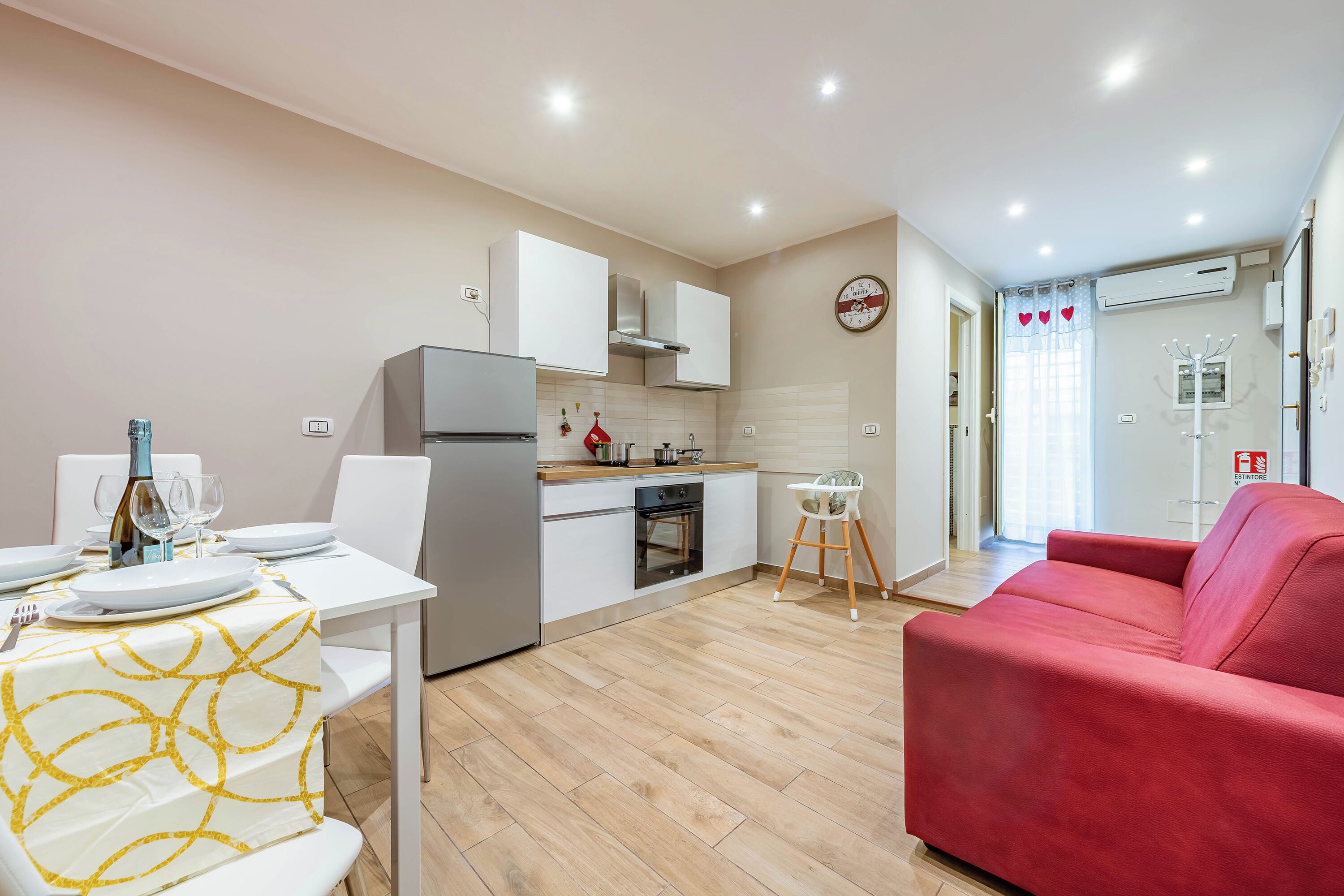 Apartamento familiar, varias habitaciones (Levante Home in the centre of Bari) | Interior