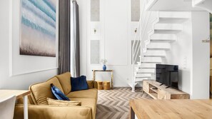 Studio Suite (12)