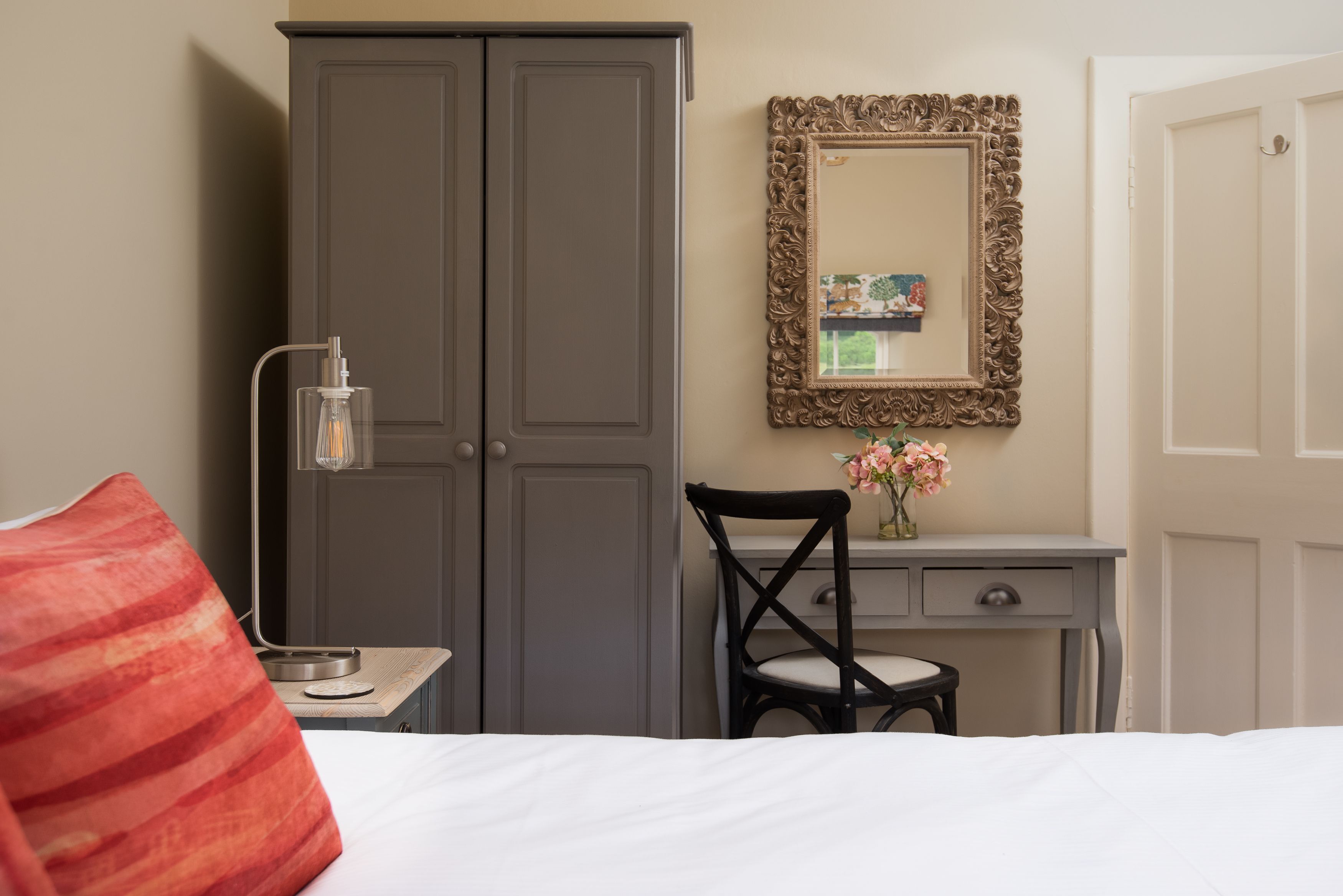 3 bedrooms, iron/ironing board, travel crib, WiFi