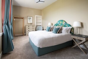 3 soverom, strykejern/-brett, reiseseng for barn og wi-fi